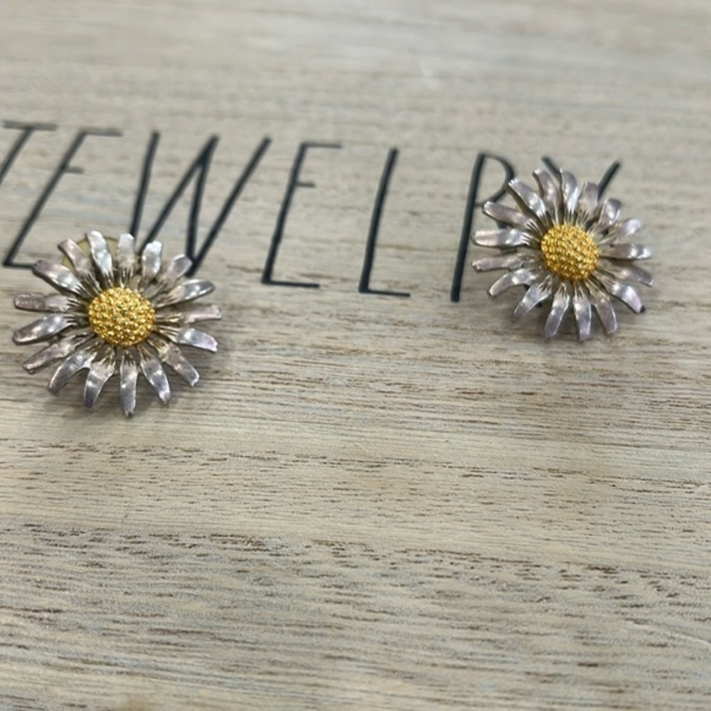 Daisy‎ earrings fashion fantasy jewelry